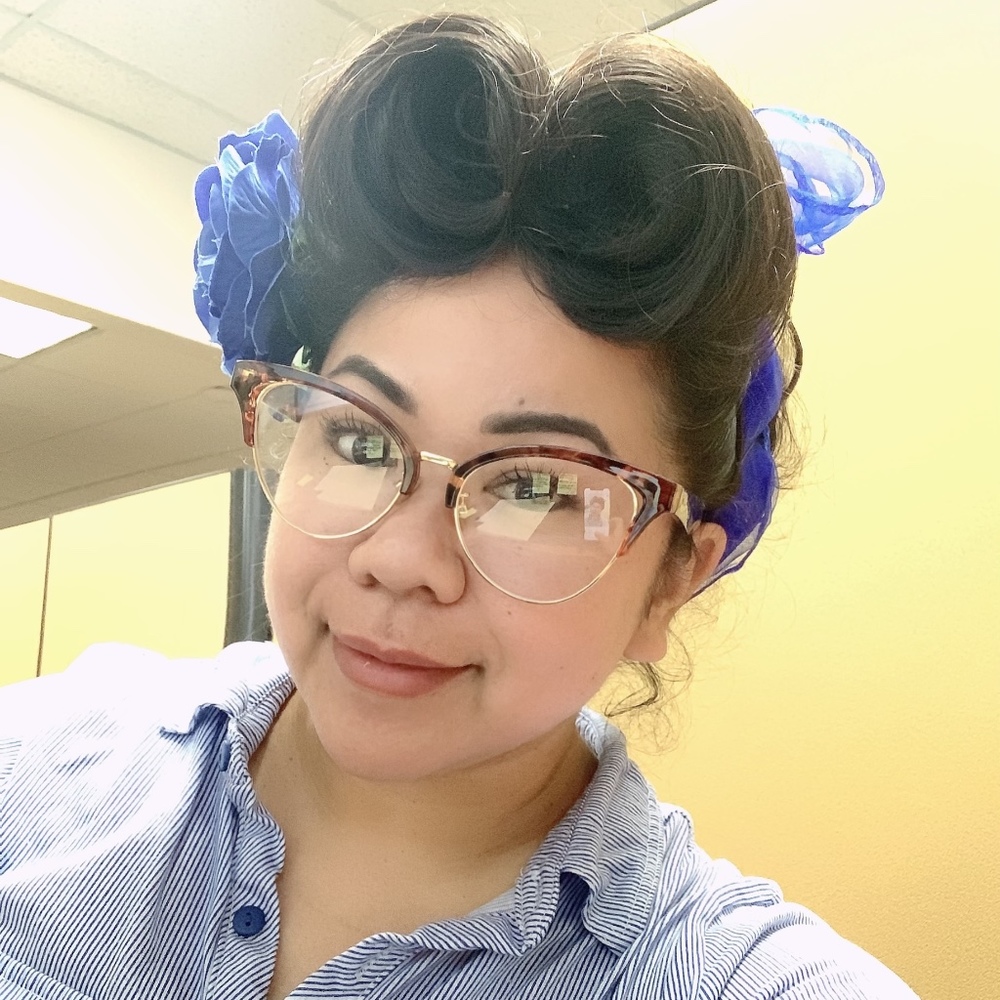 Meet your Posher, Ashley